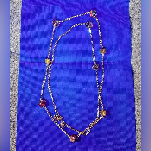 Louis Vuitton Collier Gamble Crystal Cube Gold Tone Long Necklace Authentic - Picture 16 of 17